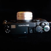Contax G2_Top.jpg