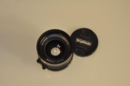 Voigt_28mm_Ult_01.jpg