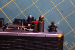 Zorki_4_broken_screw.jpg Zorki_4_broken_screw.jpg