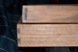 close-up-front-standard-and-back-box.gif