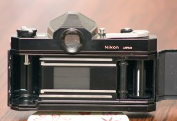 nikomat_ft_50mm_f2_3.jpg