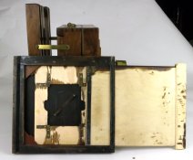 camera_back_small.jpg