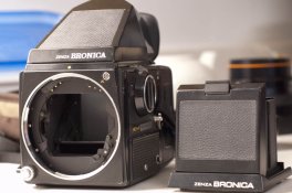 bronica SQ (6 of 8).jpg