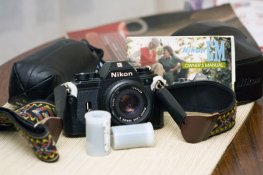 nikon_em_1.jpg