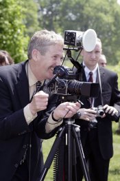 1-Tom-2web_r.jpg
