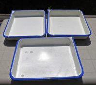 enamtrays.jpg enamtrays.jpg