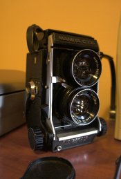 mamiya.jpg