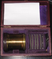 Trousse lentilles.jpg