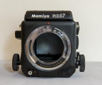 RZ67 Pprofessional Body.jpg