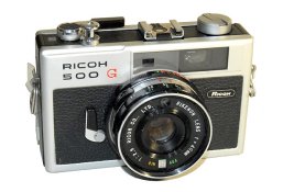 Ricoh-500-G-3qview.jpg