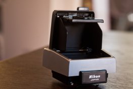 nikon_f_viewfinder-2.jpg