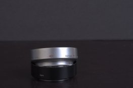 canon_lens_hood.jpg