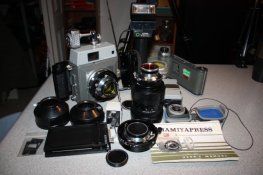 mamiya 006.jpg