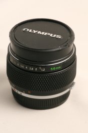 Olympus50_1.2_1.JPG