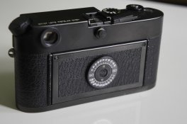LeicaM6 (3 of 5).jpg
