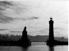 1974-Sep-No-21-22 Lindau Harbour-B.jpg