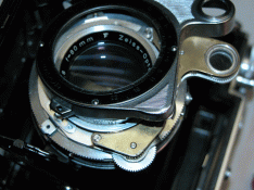 SI-B-open.gif