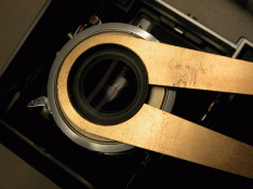 SI-B-lens-remove.gif