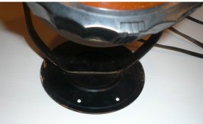 safelights new mount holes.jpg safelights new mount holes.jpg