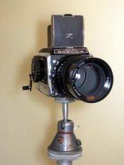 BRONICA.JPG
