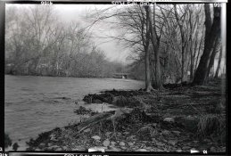 B0105-06-contact.jpg B0105-06-contact.jpg