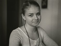 Caroline - 2012.jpg