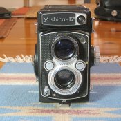 Yashica12-_0003.JPG