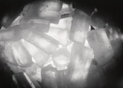 pinholesaltinv.jpg pinholesaltinv.jpg