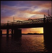 img003.jpg