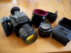 Pentax 645-3.jpg