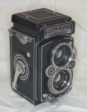 Rollei E1 lens and wind side.jpg Rollei E1 lens and wind side.jpg