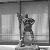 img001.jpg