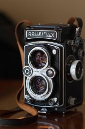rollei-1.jpg