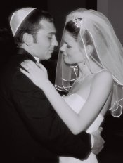 Jane & Oleg -dancingB-W.jpg