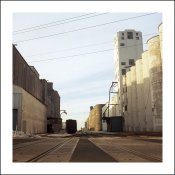 2004-04-01-03_Hiawatha-Grain.jpg