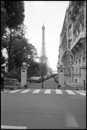 Eiffel Tower 012.jpg Eiffel Tower 012.jpg