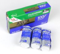 fuji_astia_220_8rolls.jpg