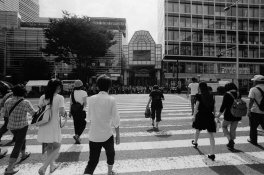 Sendai-Crossing-b.jpg