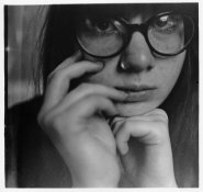 Rollei Portraits Beth 001.jpg