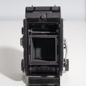 Mamiya C330-5.jpg