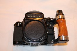 6x7 camera front.jpg 6x7 camera front.jpg