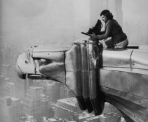 Margaret Bourke-White atop a steel gargoyle protruding from the 61st story of the Chrysler Build.jpg