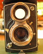 Yashica C lens 1.jpg