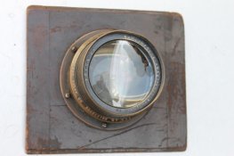 Kodak w wooden board.JPG Kodak w wooden board.JPG