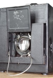 Press-Graflex_3.jpg