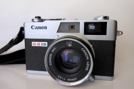 Canonet 17 front.jpg