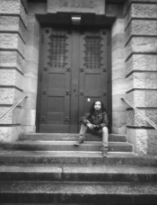 Self portrait with pinhole camera.jpg Self portrait with pinhole camera.jpg