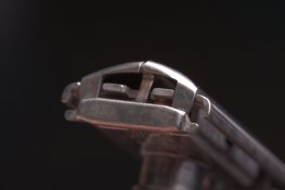 Gillette_G4_Tarnished_Razor_(10_of_10).jpg
