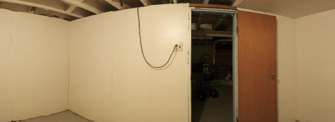dkrm-empty-dry-side.jpg dkrm-empty-dry-side.jpg