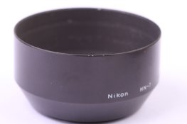 Nikon_HN7_Metal_Lens_Hood_(4_of_7).jpg